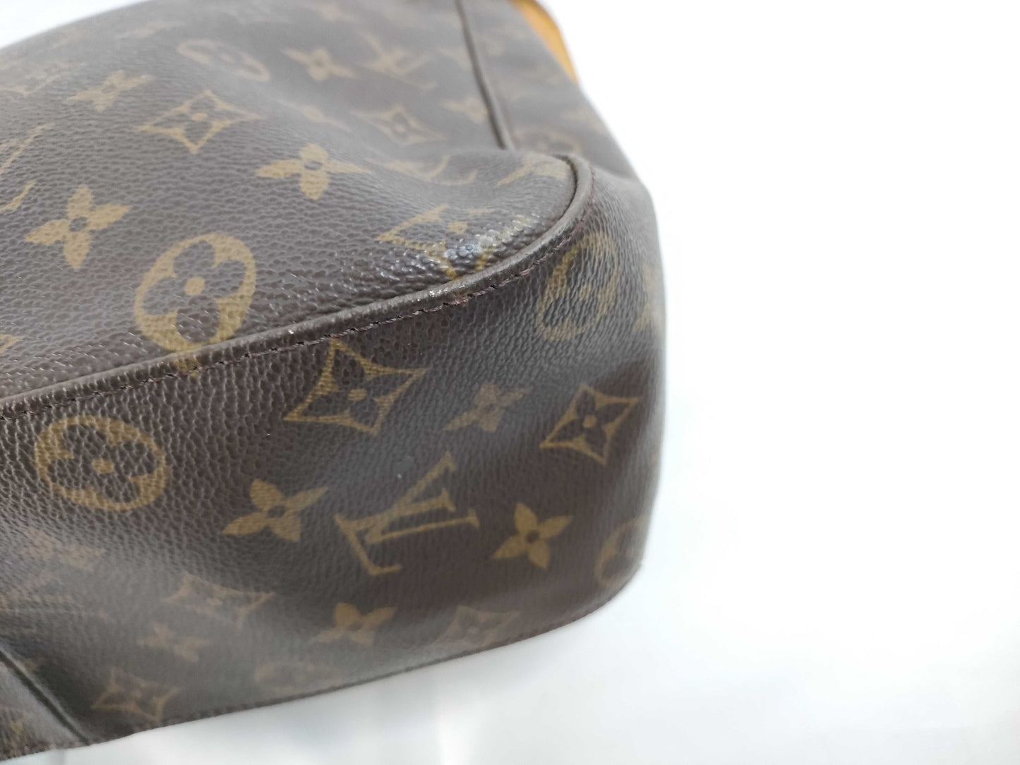 LOUIS VUITTON Monogram Looping Shoulder Bag LW1010