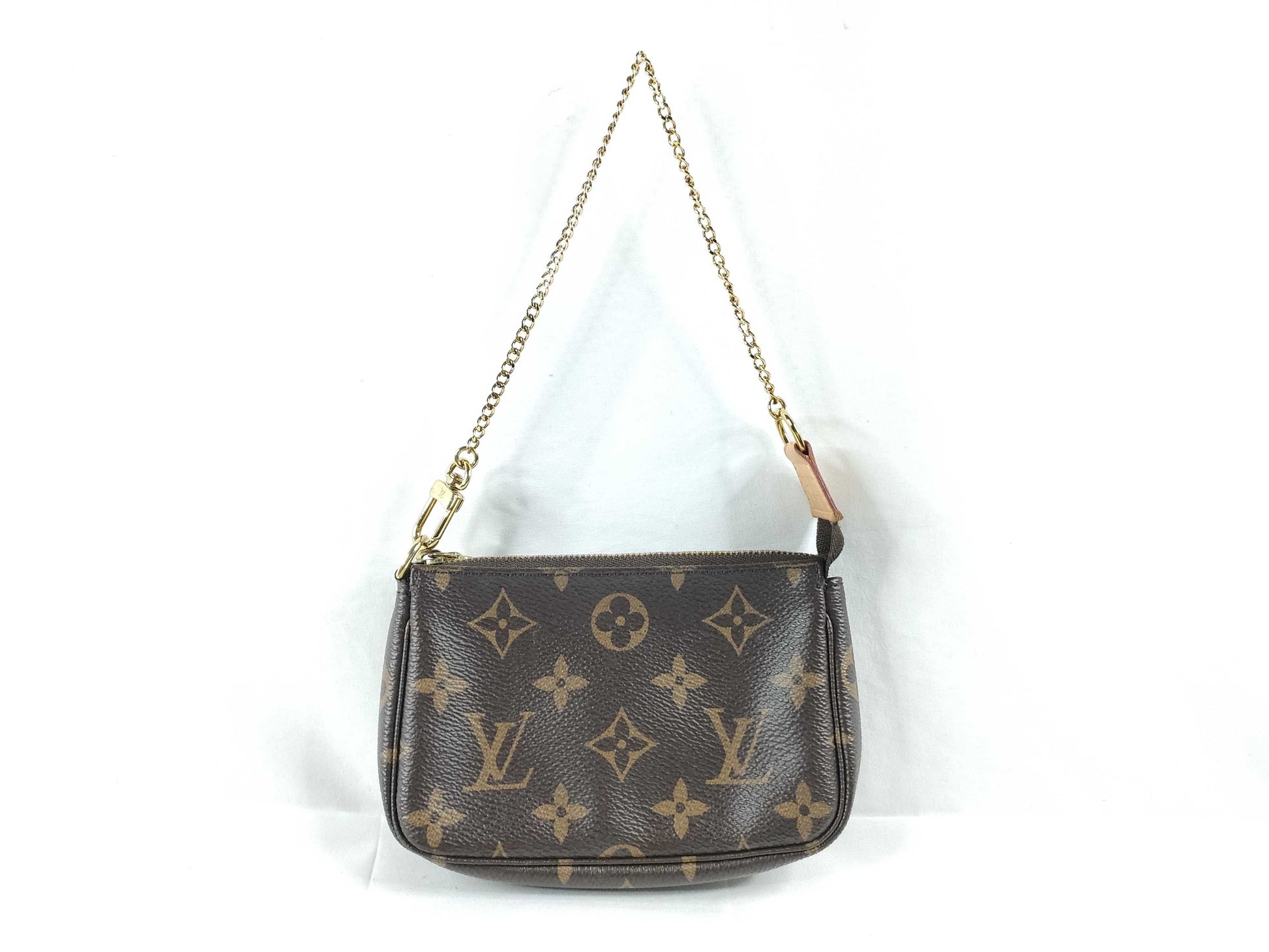 LOUIS VUITTON Monogram Accessoires UB0271 Pouch