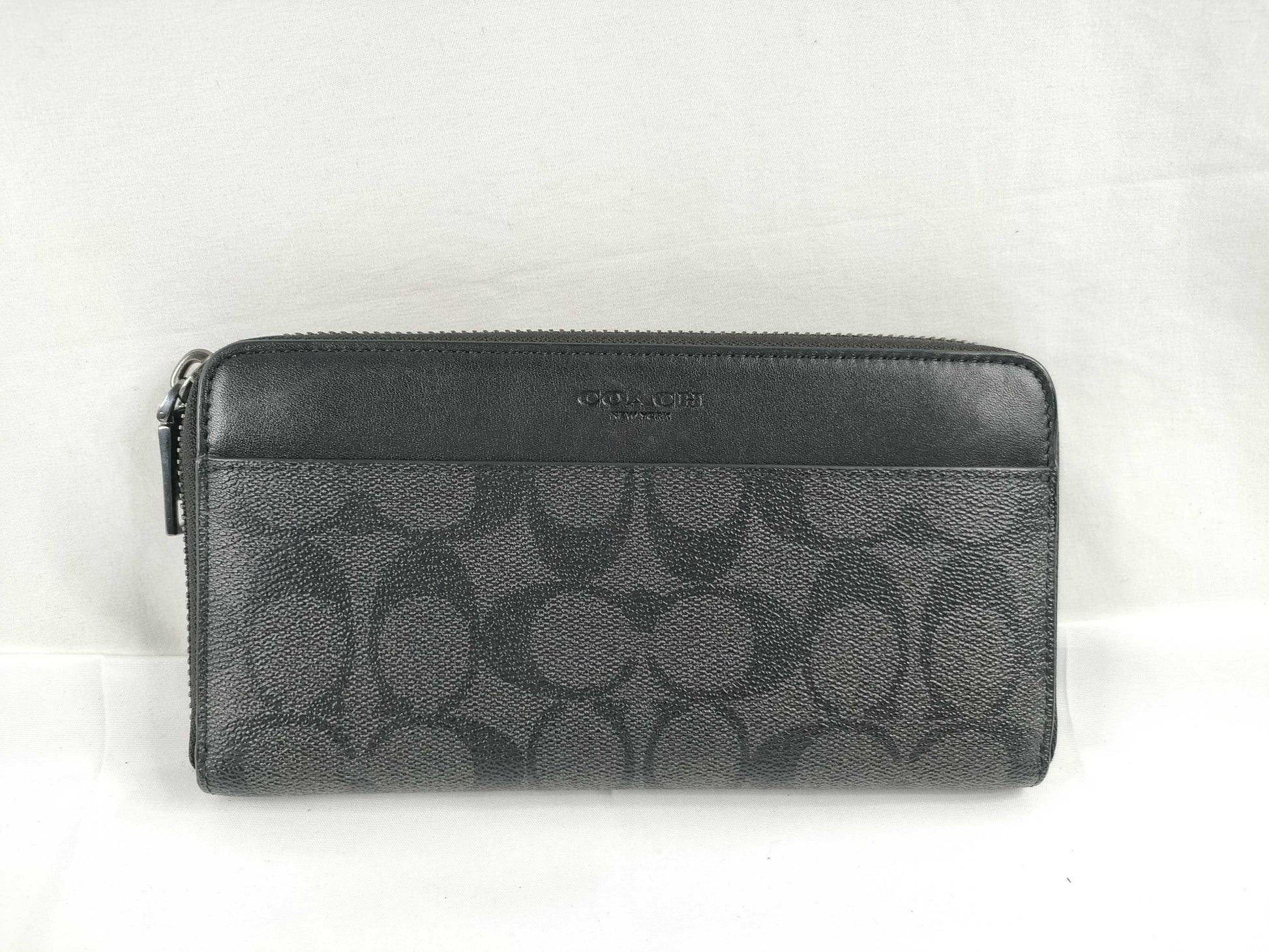 COACH long wallet