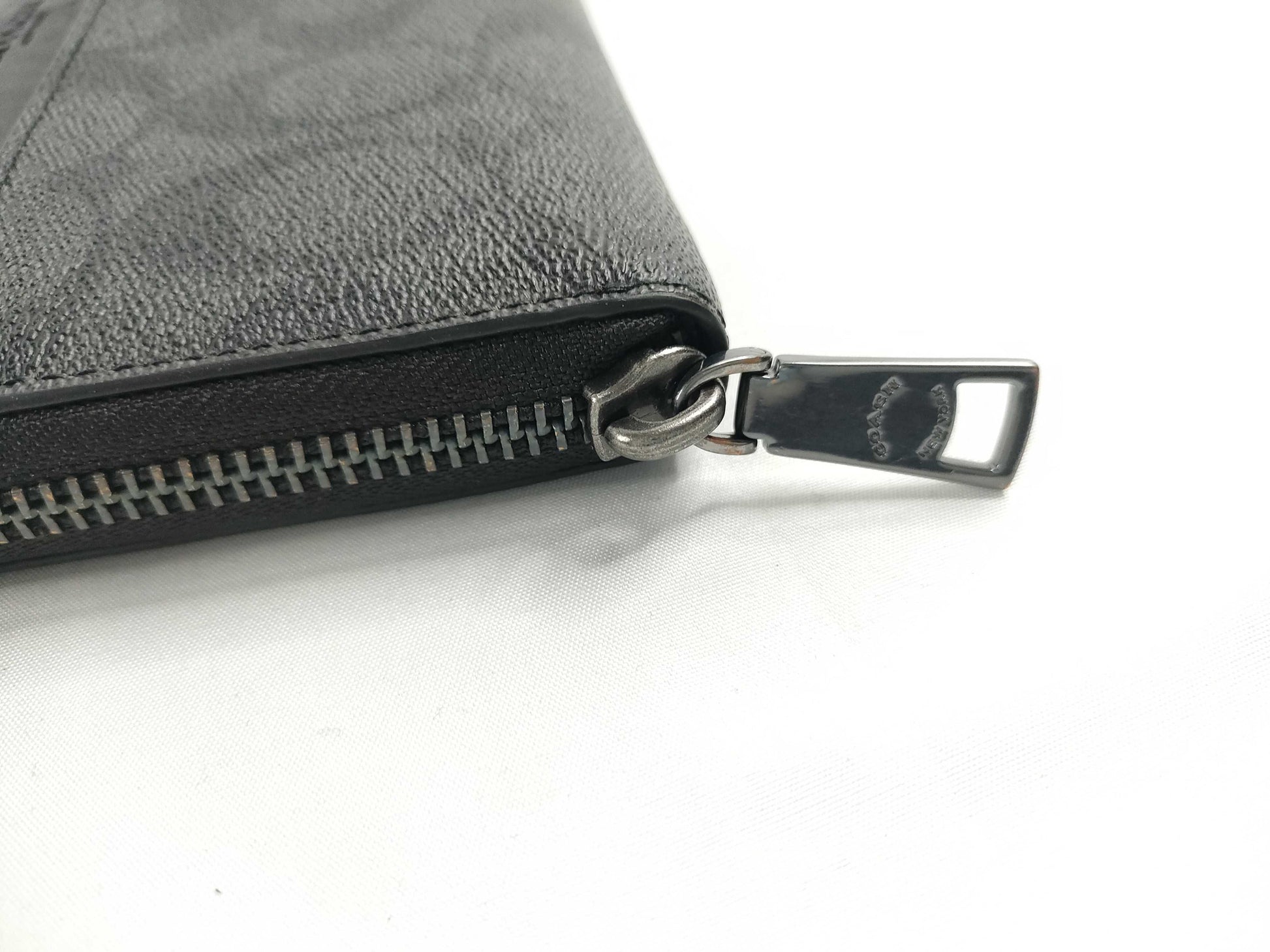 COACH long wallet