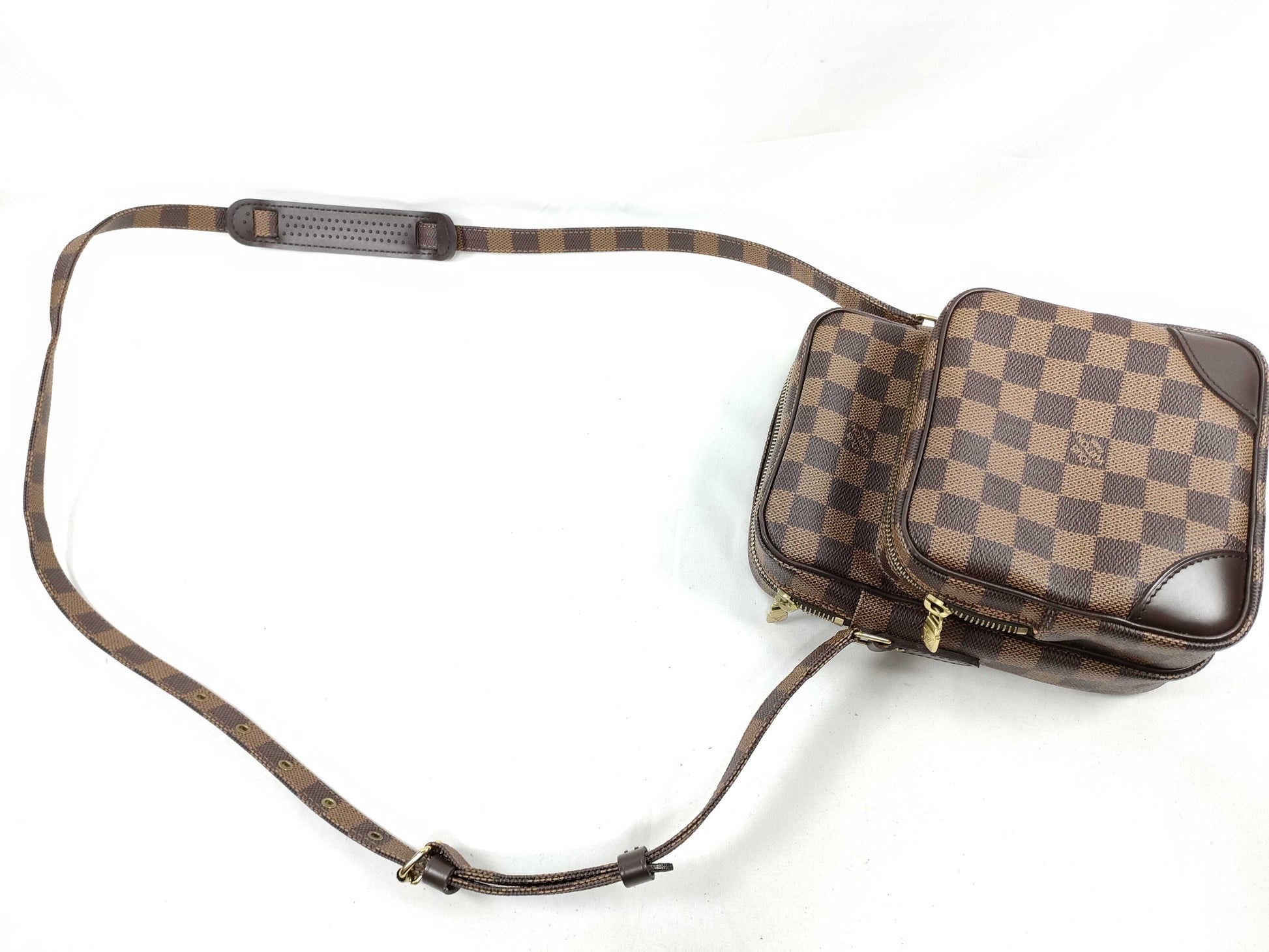 LOUIS VUITTON Damier SPO Damier Amazon N48074 TH0049 Shoulder Bag