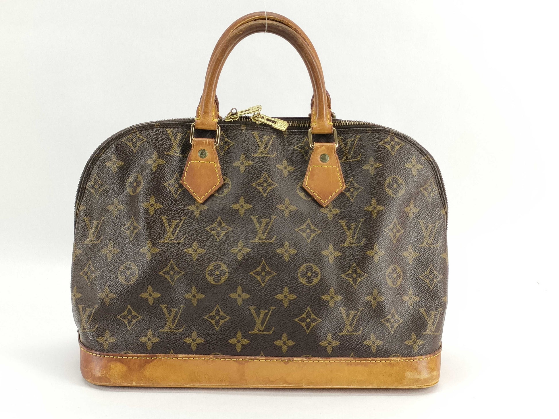 LOUIS VUITTON Monogram Alma Tote Bag