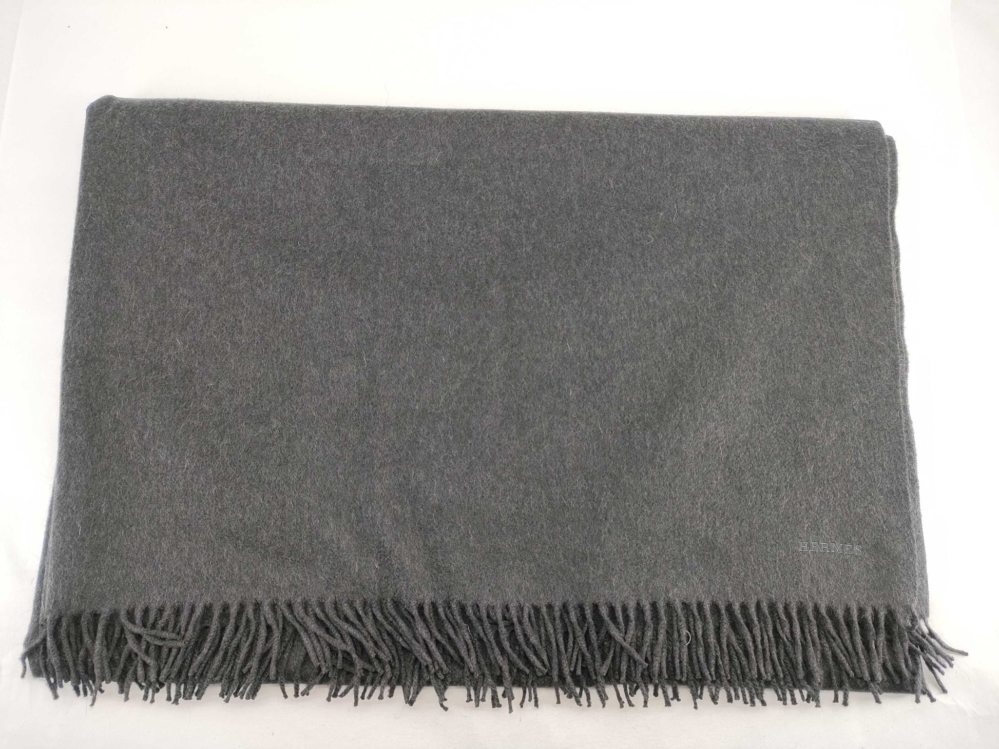 HERMES Large Scarf, 100% Cashmere, Gray