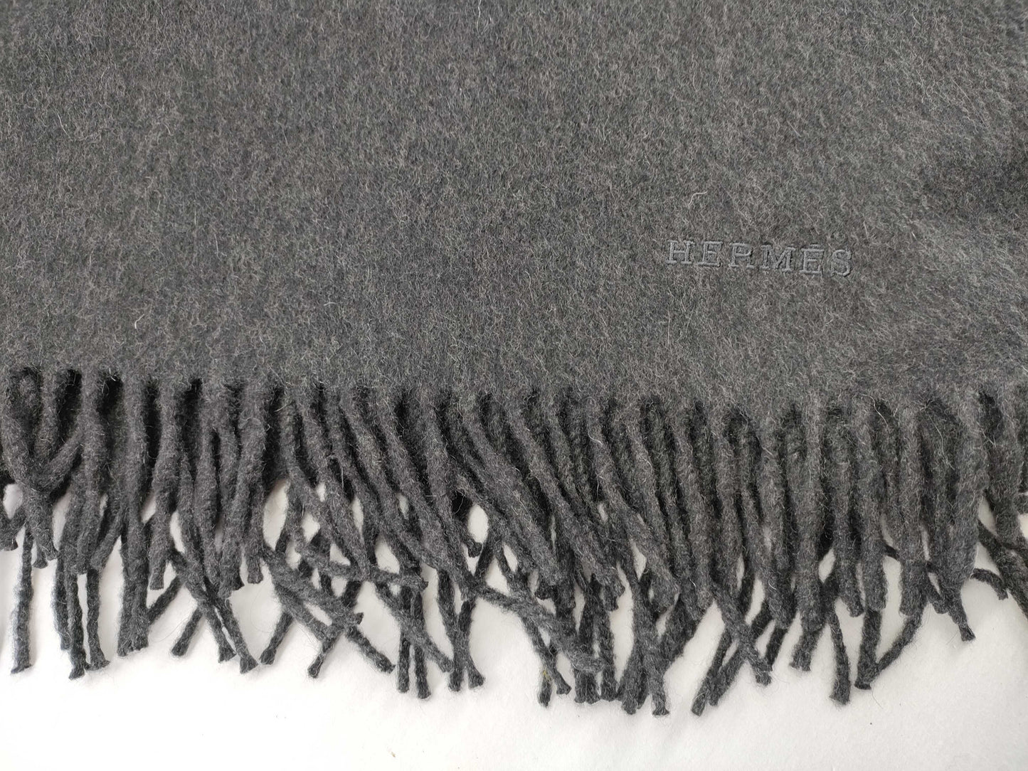 HERMES Large Scarf, 100% Cashmere, Gray