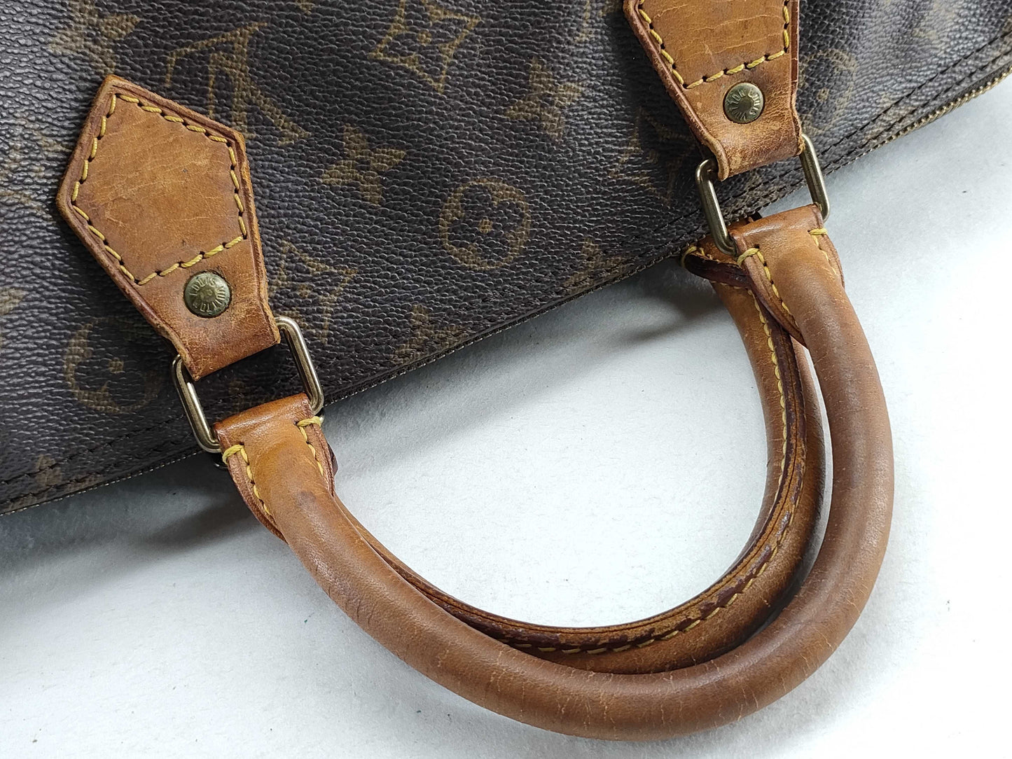 LOUIS VUITTON Monogram Louis Vuitton Monogram Speedy 30 M41526 Accessories: Padlock Boston Bag