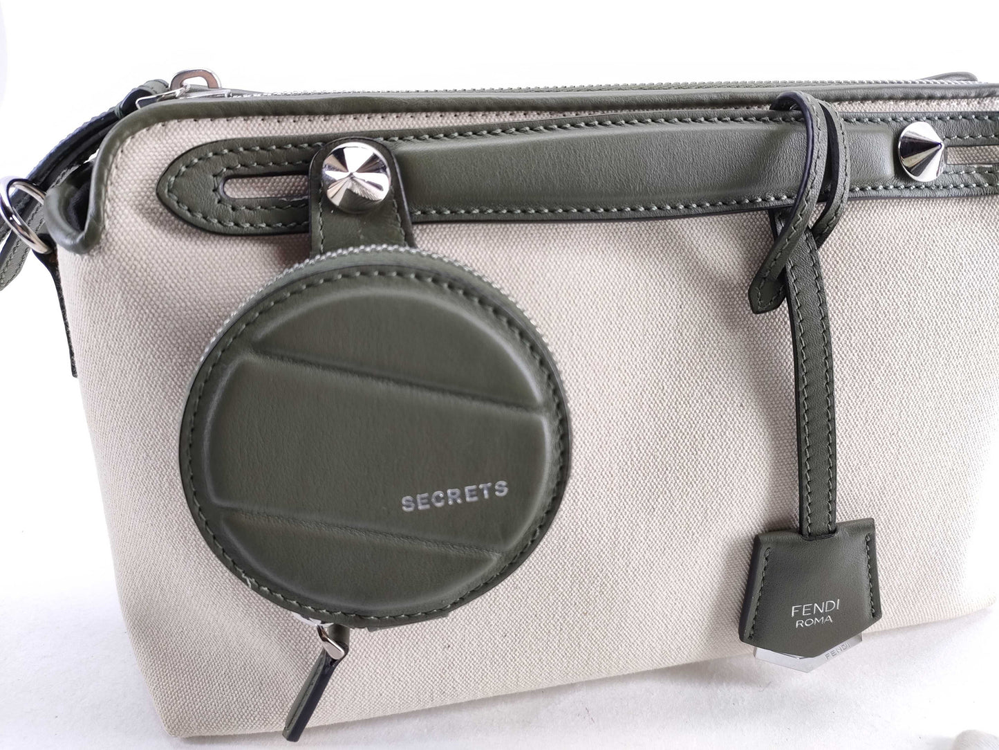 FENDI By the Way 2-Way Bag Accessories: Dust bag, Shoulder strap, Handbag