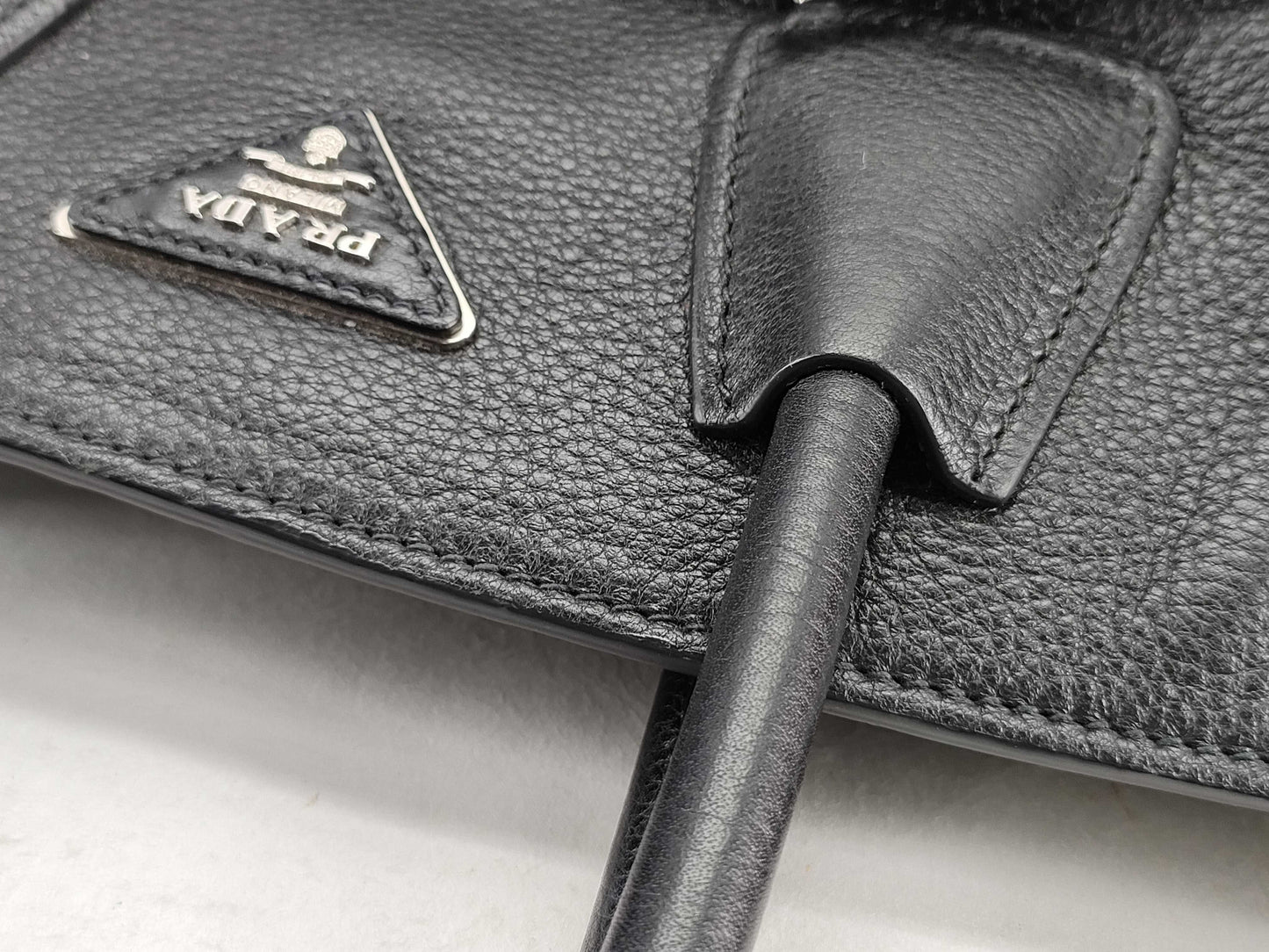 PRADA Vitello Phoenix Leather 2-Way Tote Bag, Black, BN2795