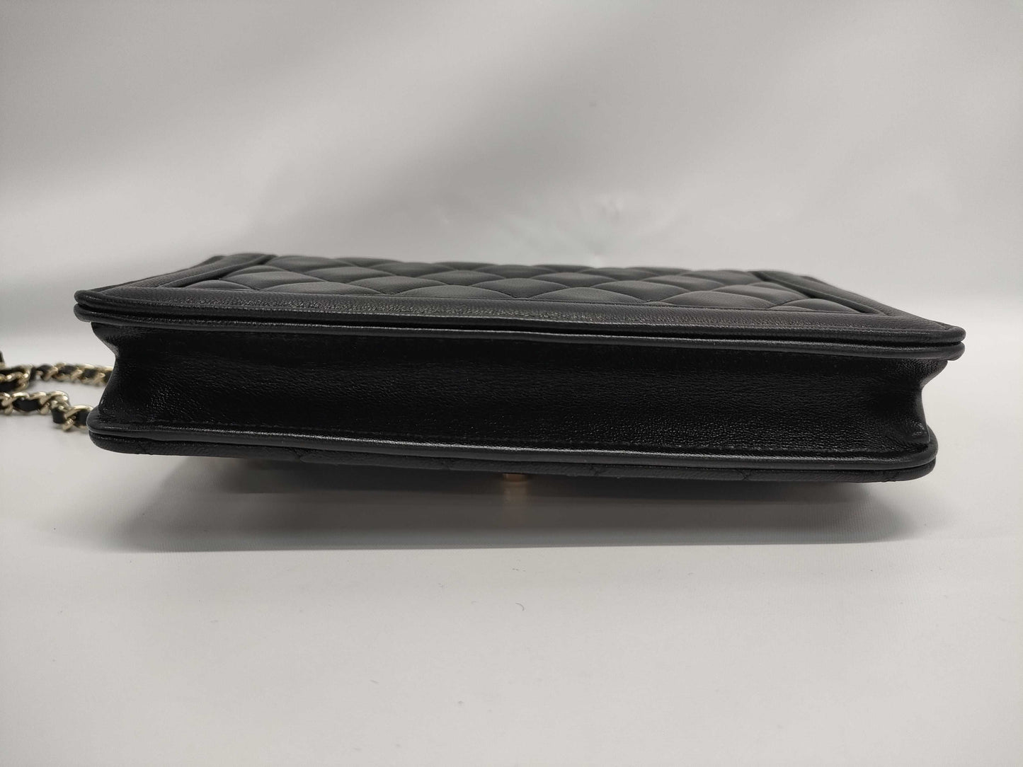 CHANEL Chanel Lambskin Chain Wallet with Random Plate. Accessories: Box and purchase receipt included. Shoulder bag.