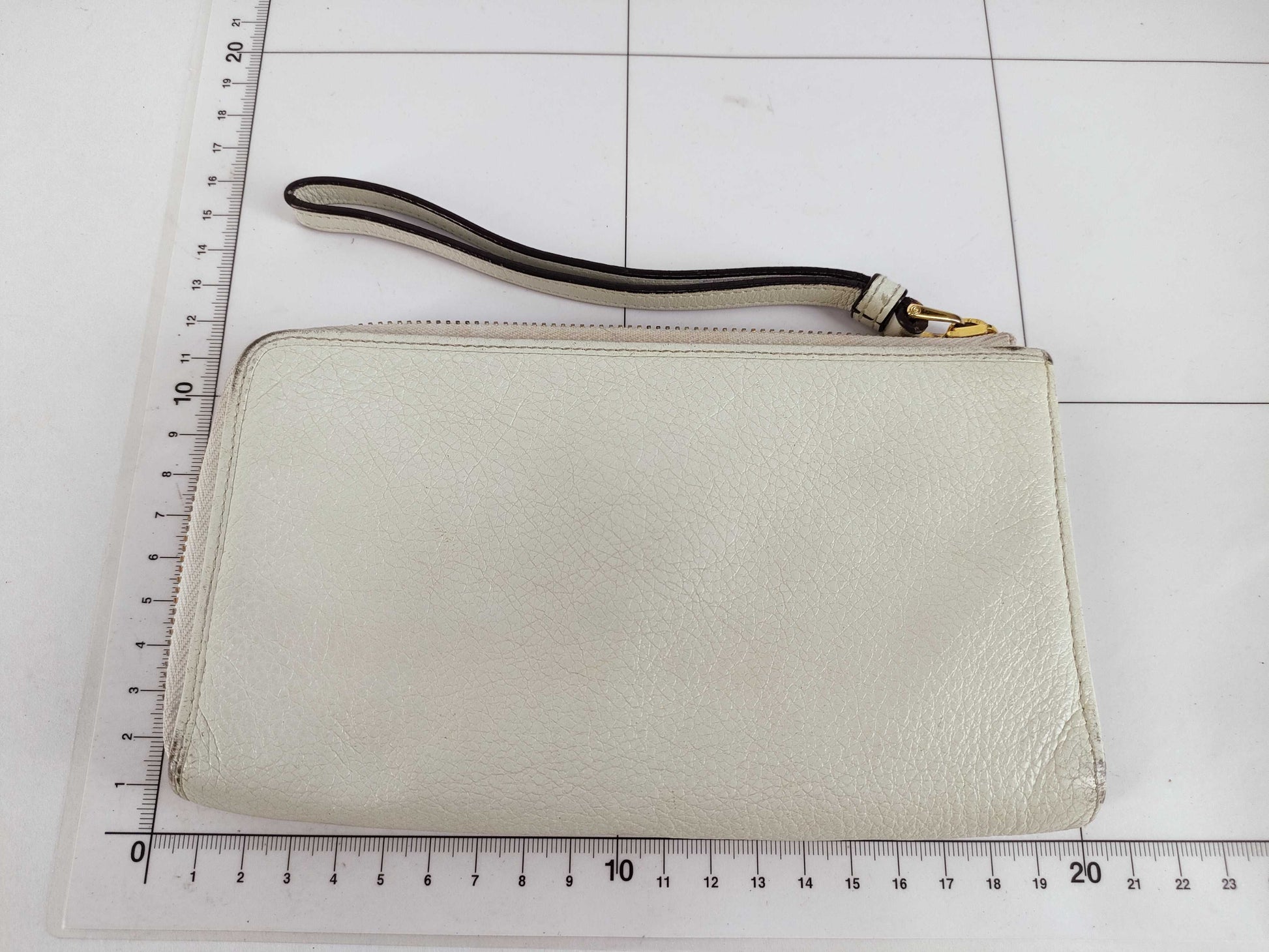 LOEWE L-shaped zipper long wallet