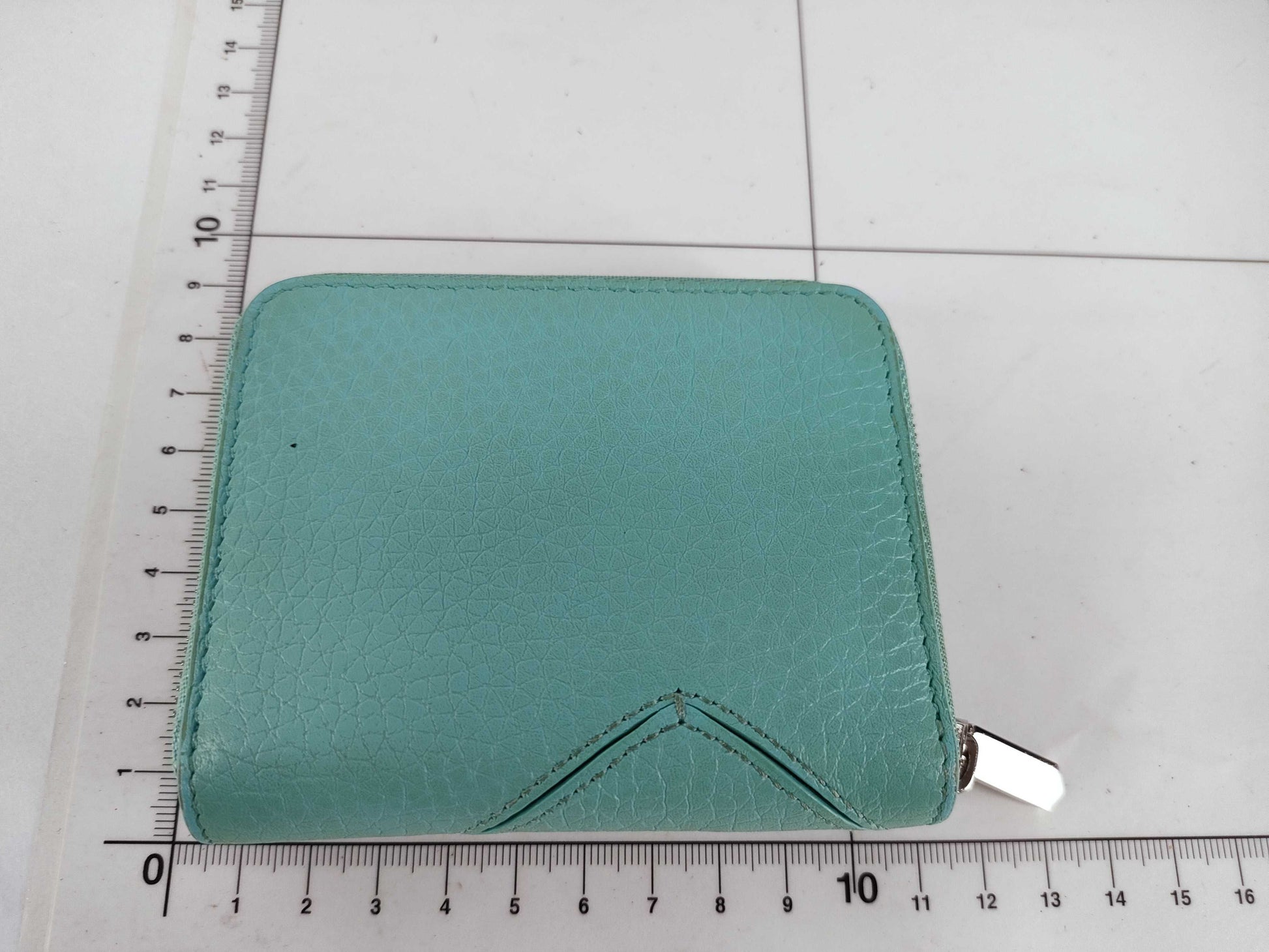 Tiffany & Co. Tiffany coin case mini wallet. Accessories: Box, wallet.