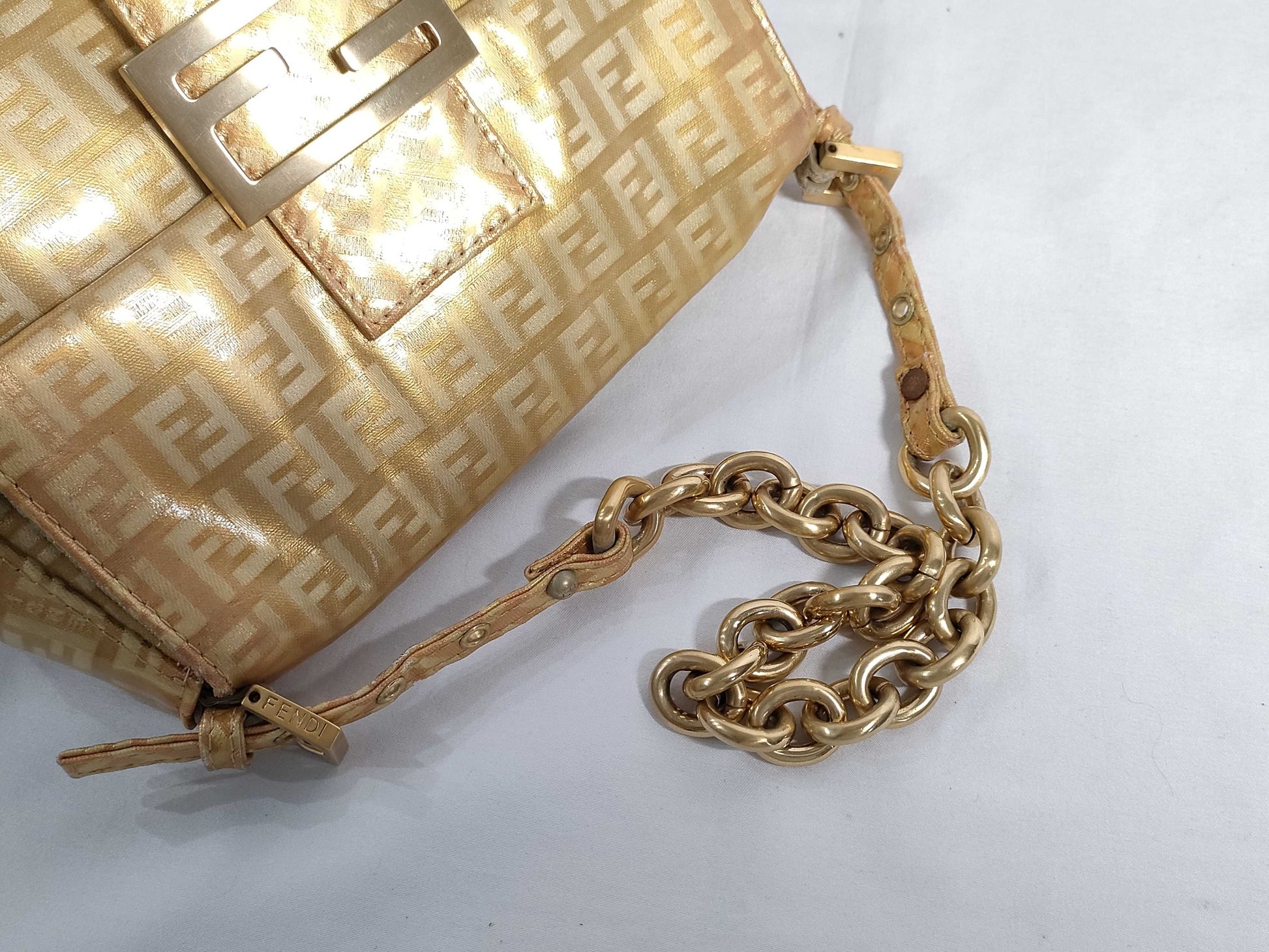 FENDI Mamma Fendi Bag Shoulder Bag Mamma Bucket Shoulder Bag