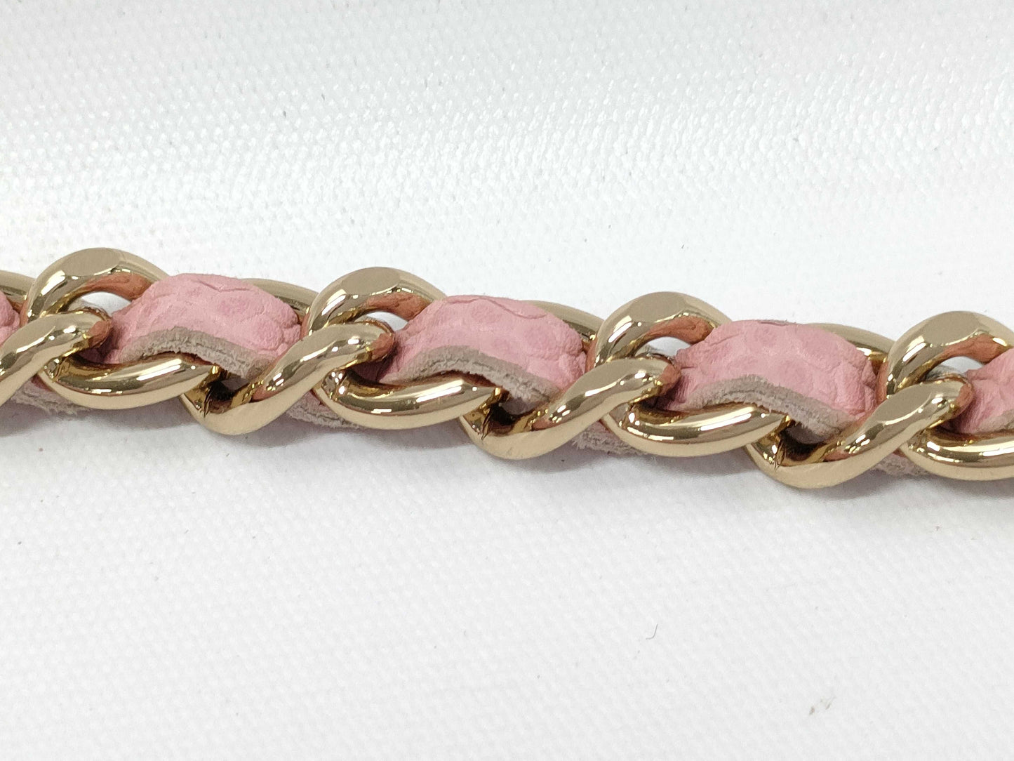 CHANEL CHANEL Chain Wallet/Gold Hardware A13509 Pink Caviar Leather Wallet