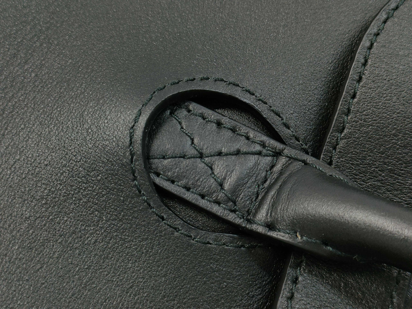 BALENCIAGA Bel Air Carryall Tote Bag, Medium, 805481