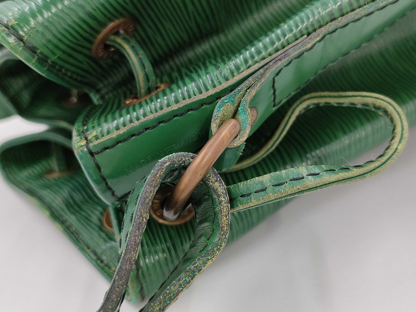 LOUIS VUITTON LV Petit Noe 881A2 Shoulder Bag