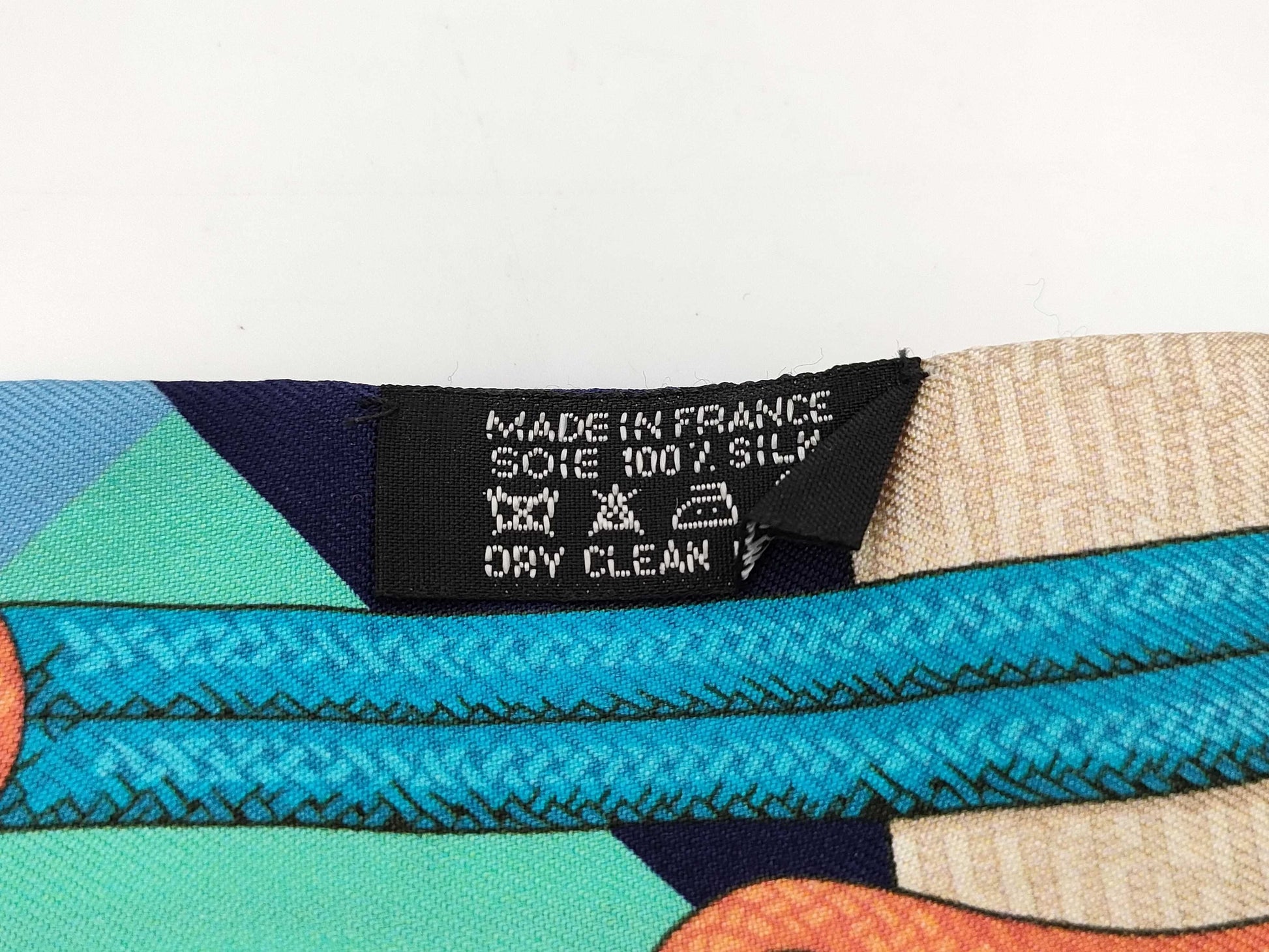 HERMES Scarves and other accessories