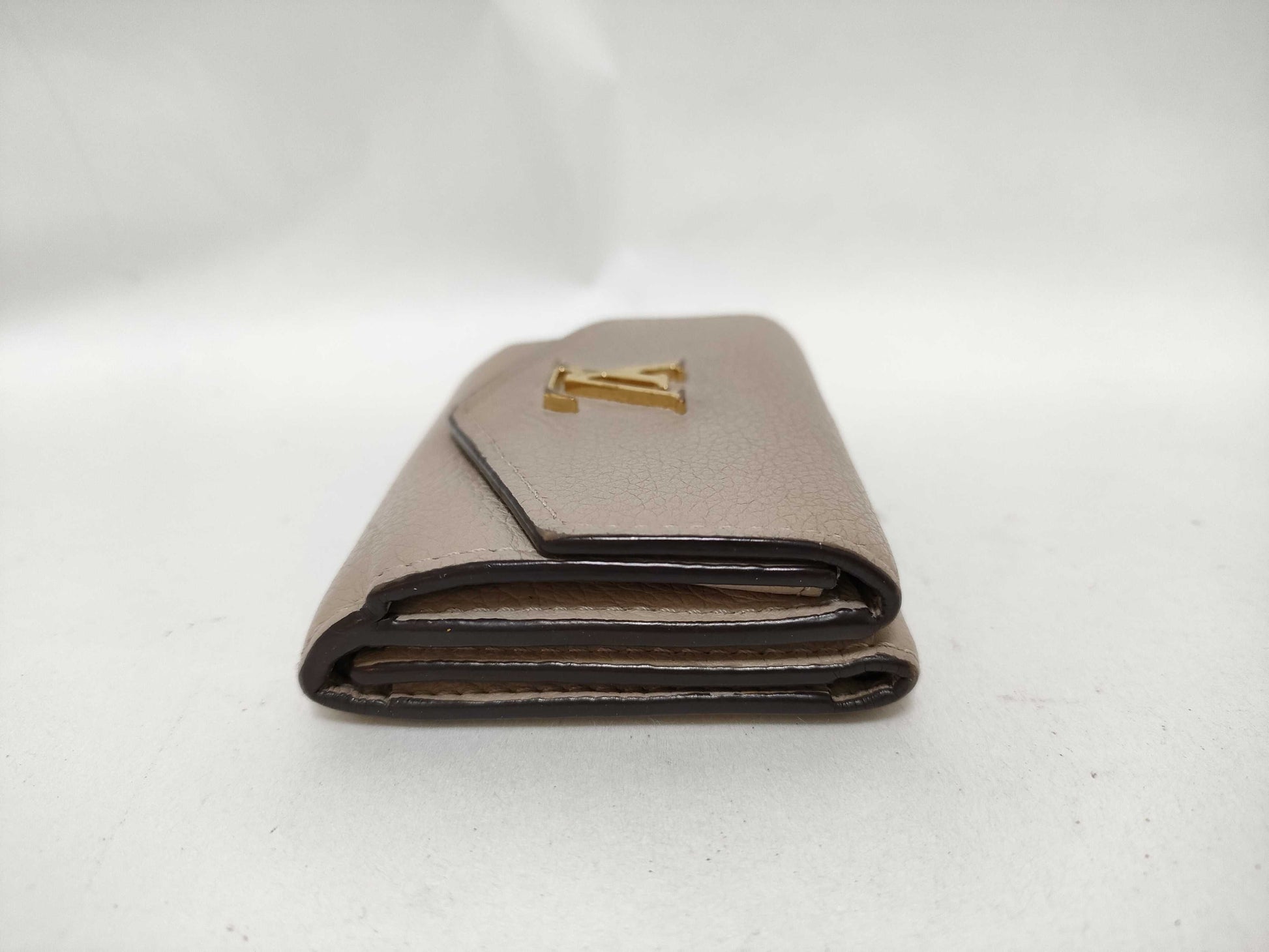 LOUIS VUITTON Louis Vuitton Louis Vuitton Portefeuille Lock Mini Beige Wallet