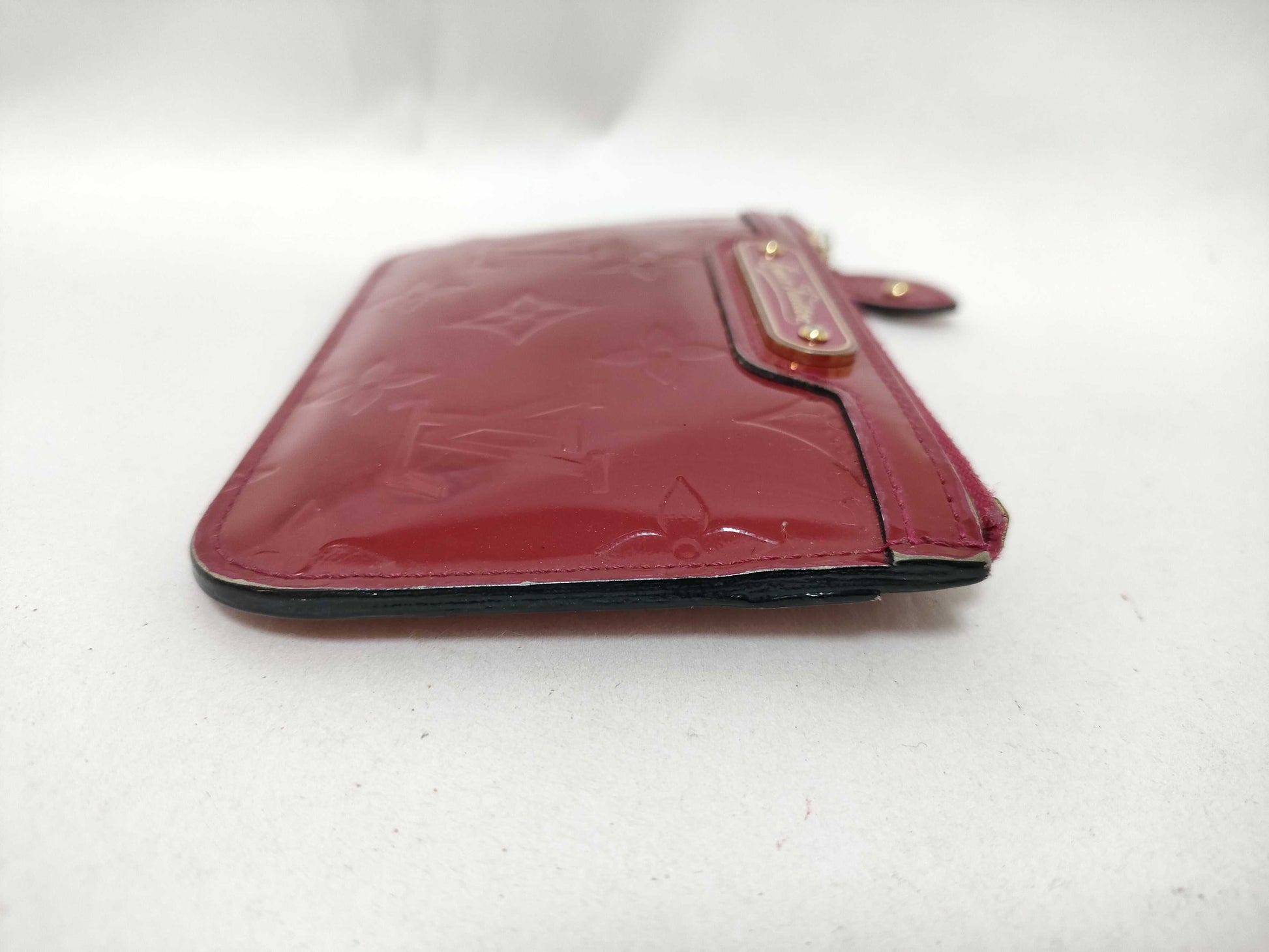 LOUIS VUITTON Vernis Pochette Cle Red Key Case/Coin Case