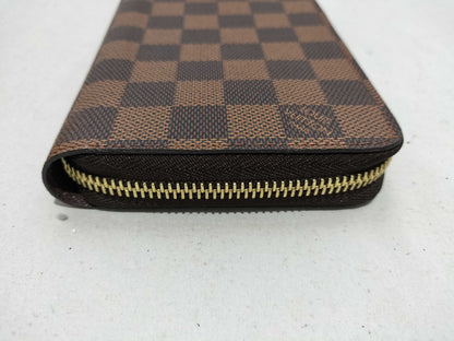 LOUIS VUITTON Damier Zippy Wallet Damier Wallet