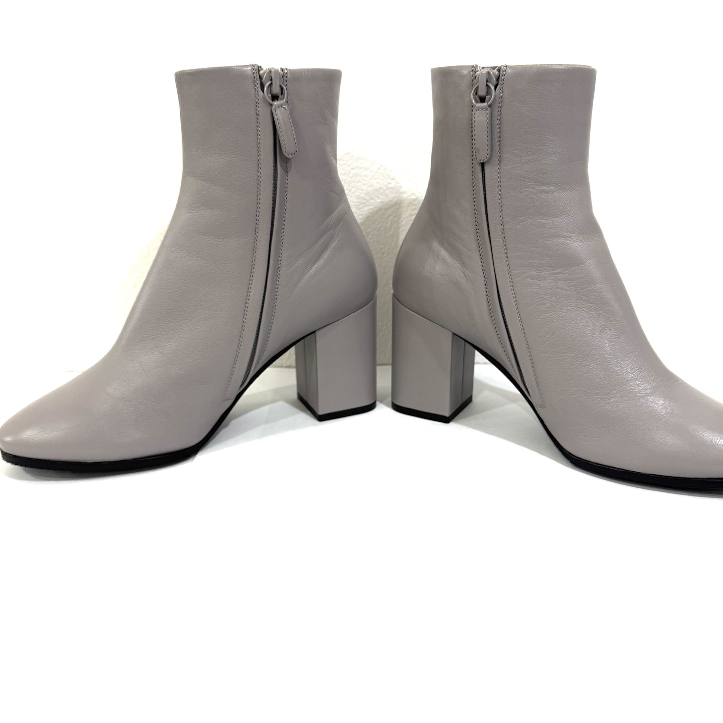 BALENCIAGA Leather Gray Back Logo Size 36 Other Shoes