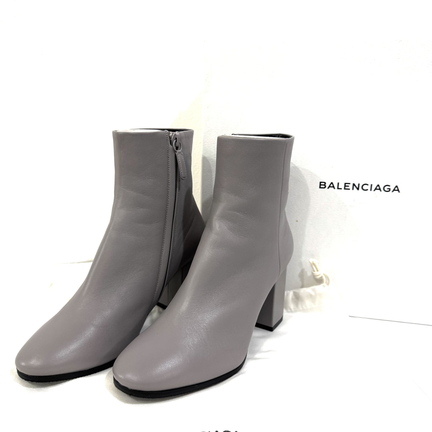 BALENCIAGA Leather Gray Back Logo Size 36 Other Shoes
