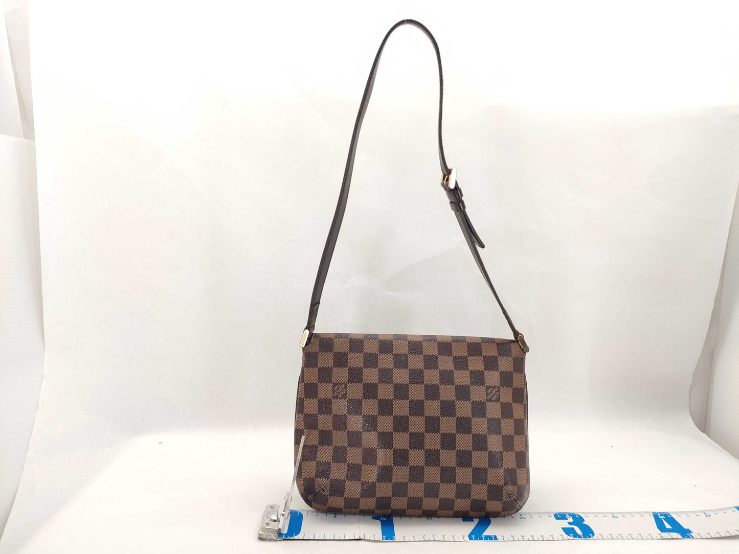 LOUIS VUITTON Damier Louis Vuitton Musette Tango Damier Shoulder Bag