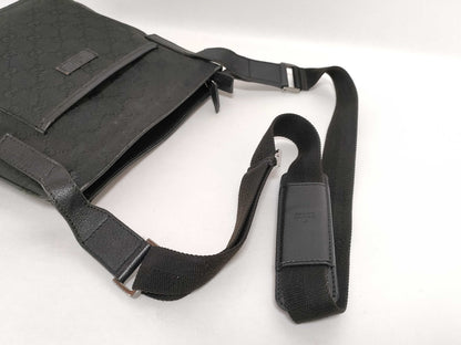 GUCCI GG Canvas Shoulder Bag 122793