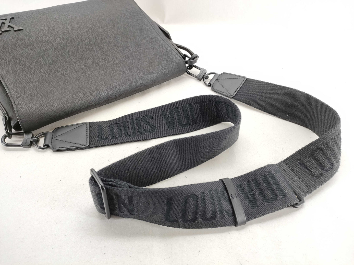 LOUIS VUITTON Aerogram Take Off Messenger Bag with Initial Tag