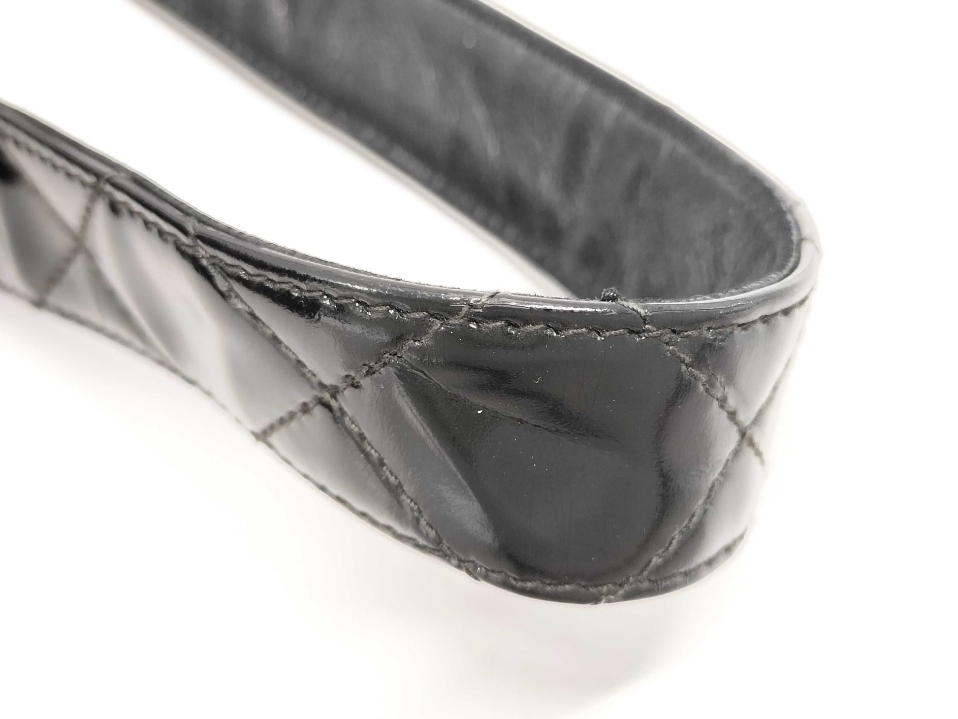 CHANEL Matelasse Shoulder Bag Patent Leather Shoulder Bag