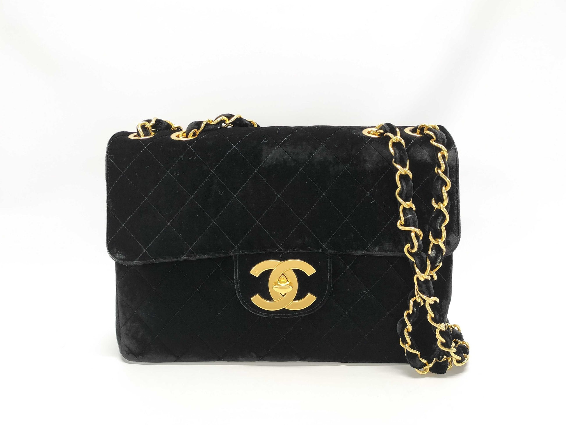 CHANEL Matelasse Chain Shoulder Bag Velvet Shoulder Bag