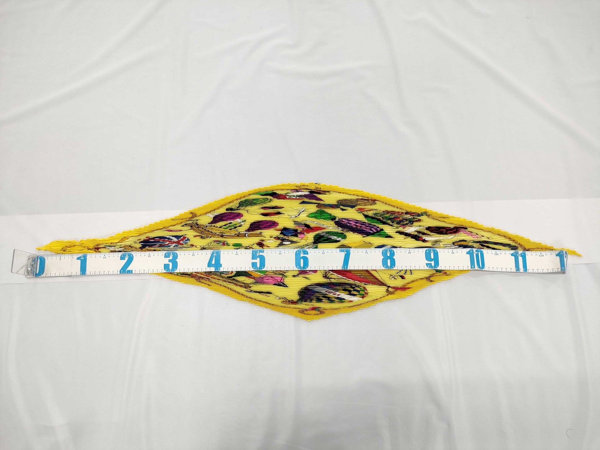 HERMES Pleated Carre Scarf