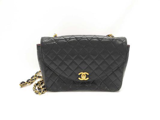CHANEL Matelasse Chain Shoulder Bag Lambskin Shoulder Bag