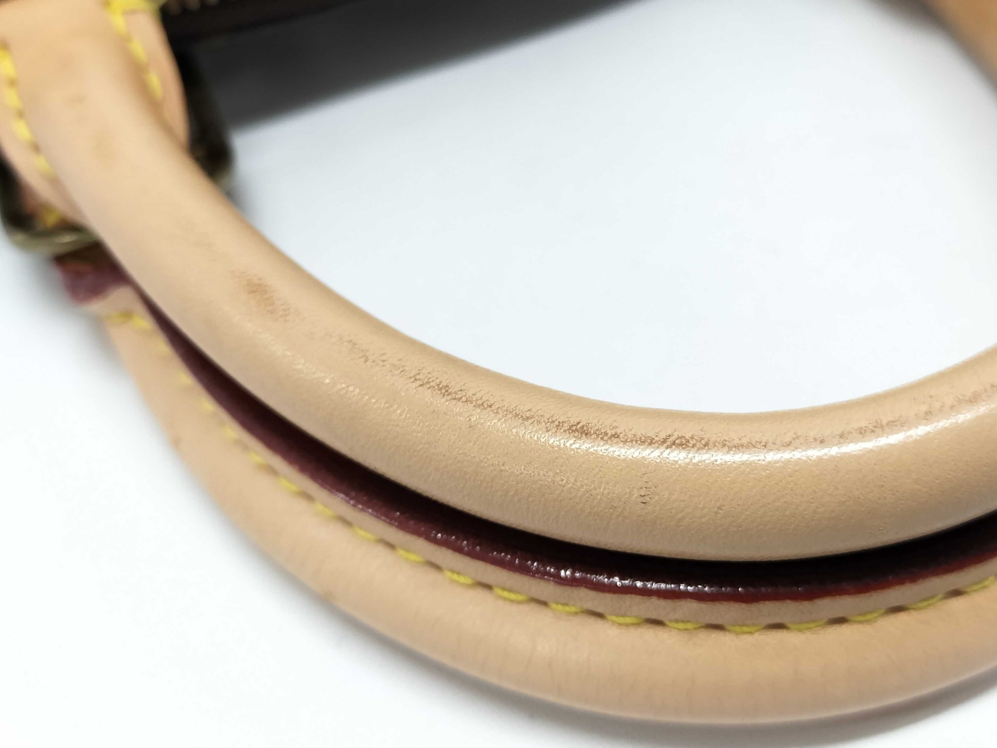 LOUIS VUITTON Alma handbag