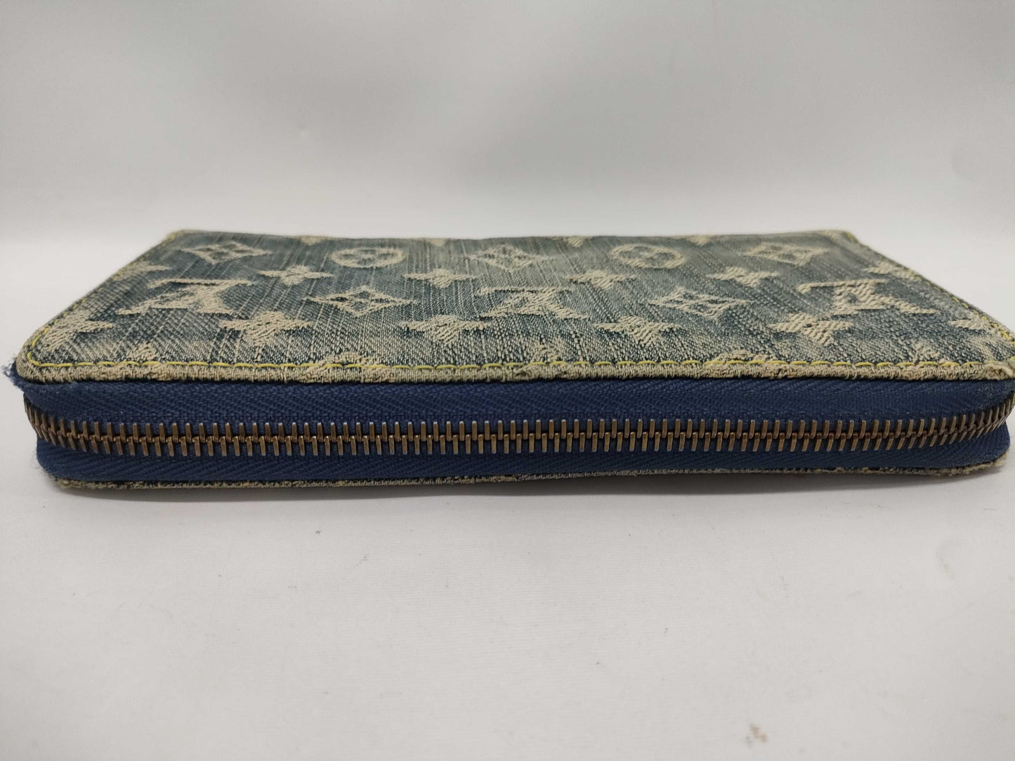 LOUIS VUITTON Monogram Denim Zippy Wallet