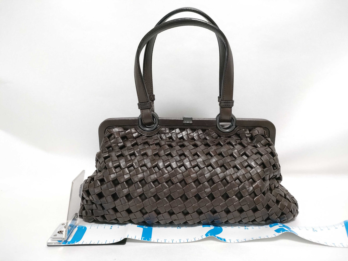 BOTTEGA VENETA Intrecciato 134498 Intrecciato Handbag in Dark Brown Lambskin