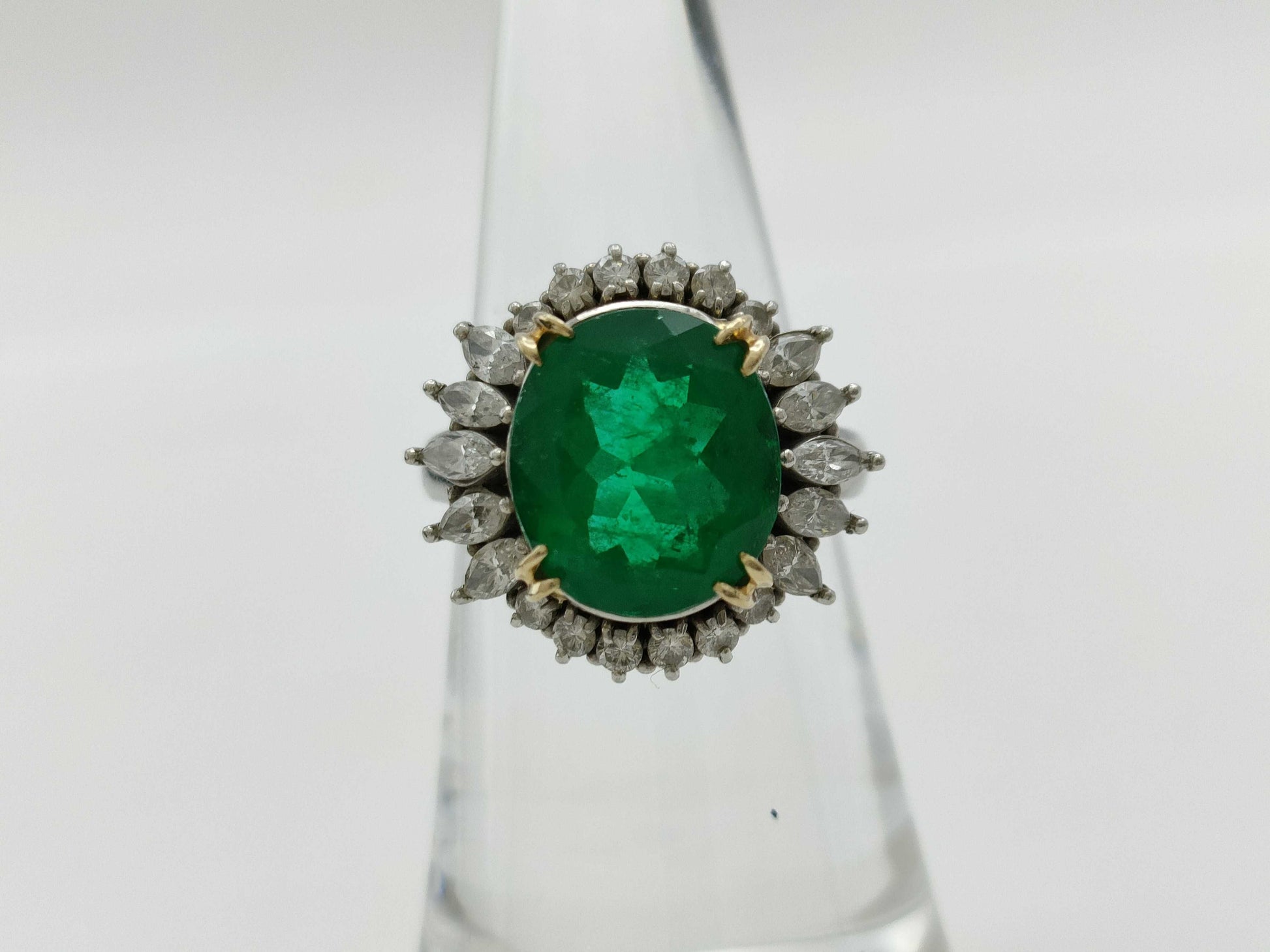 E4.020ct D0.83ct PT900/K18 9.9g Ring 