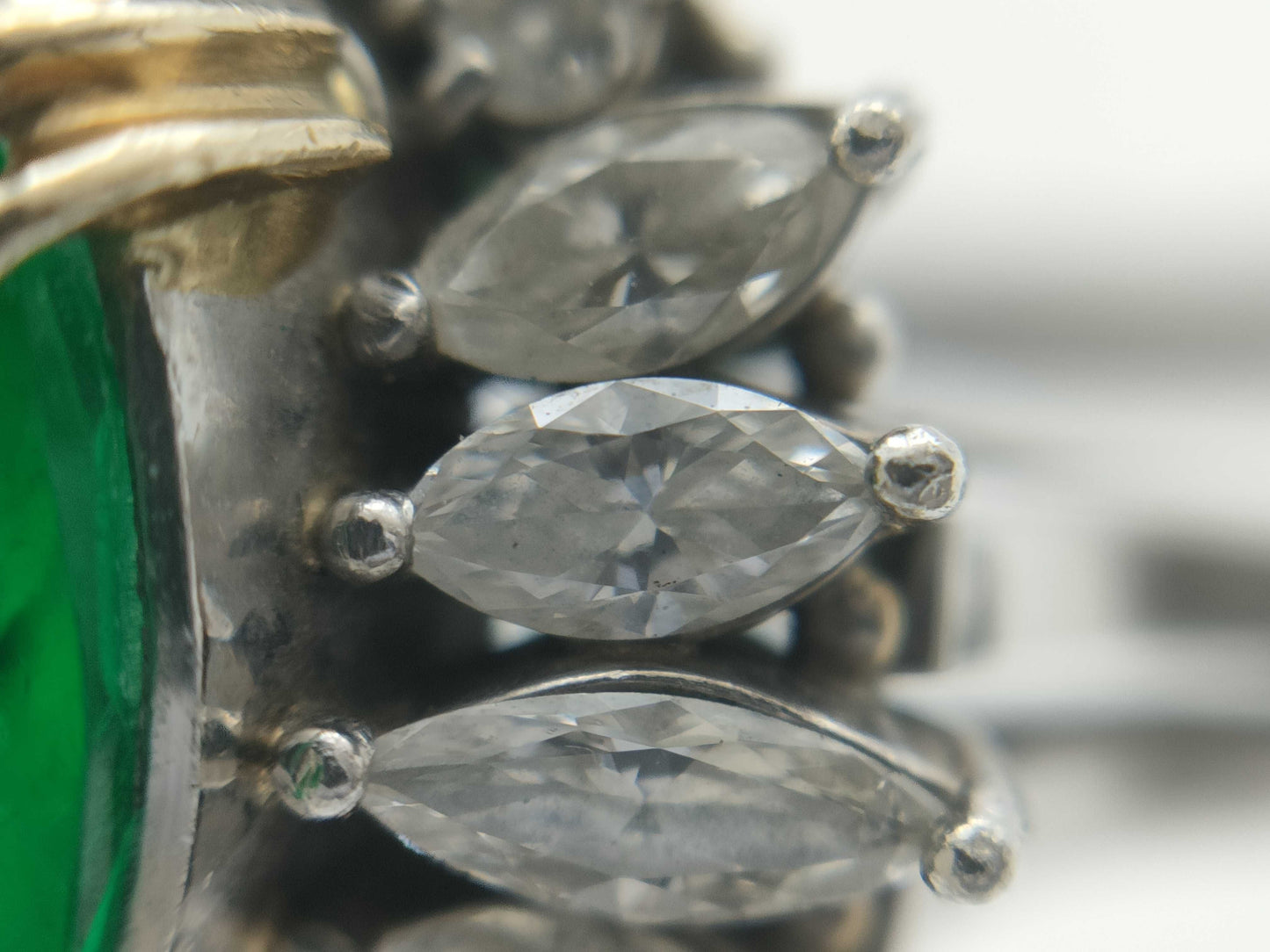 E4.020ct D0.83ct PT900/K18 9.9g Ring 