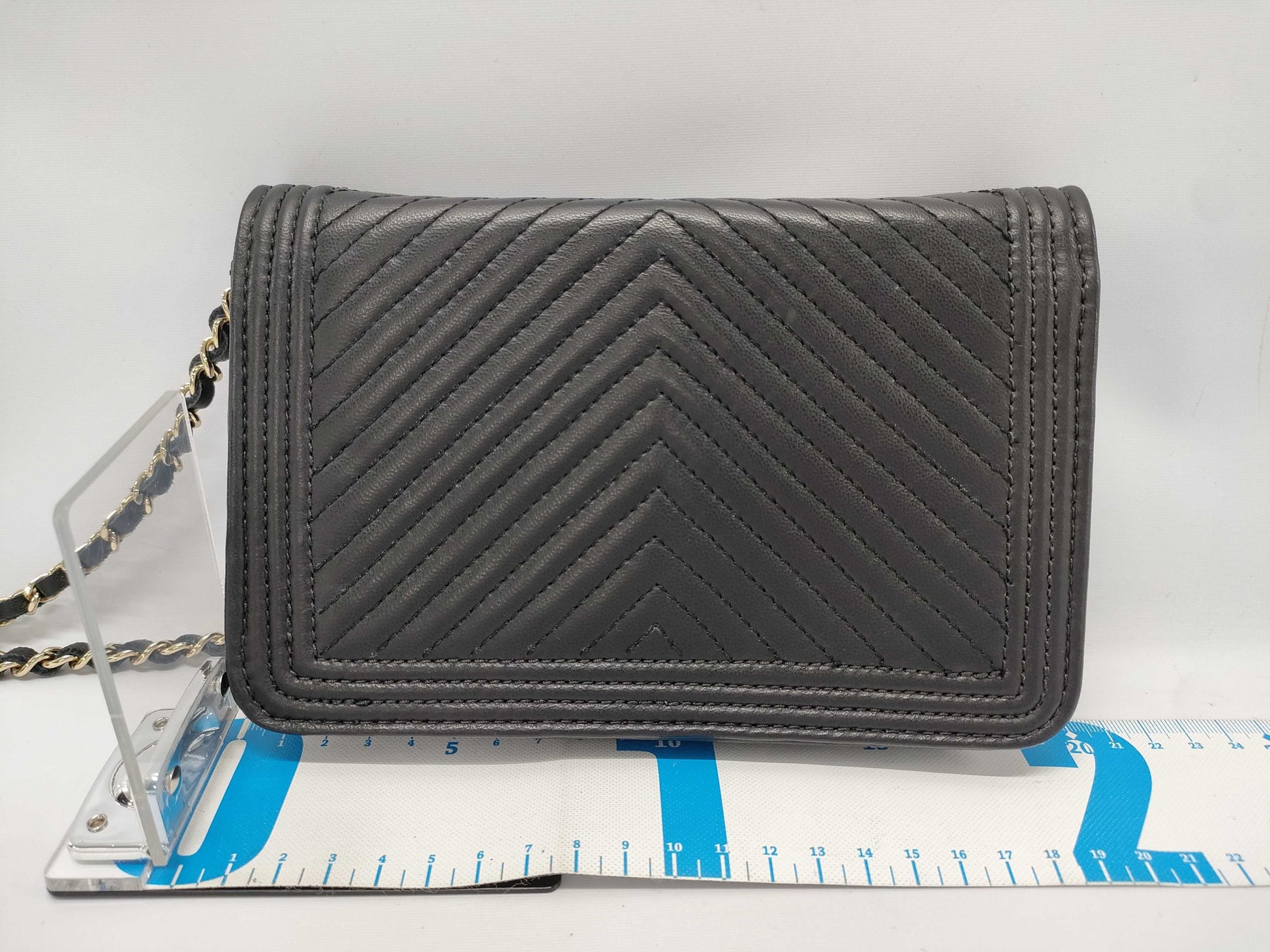 CHANEL Chevron V-Stitch Chain Wallet Black 23 Series Box and Sticker Included Shoulder Bag