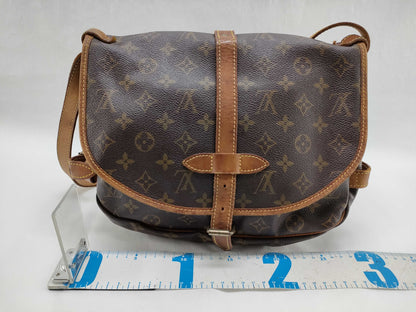 LOUIS VUITTON Monogram Saumur 30 Shoulder Bag M42256/AR0995