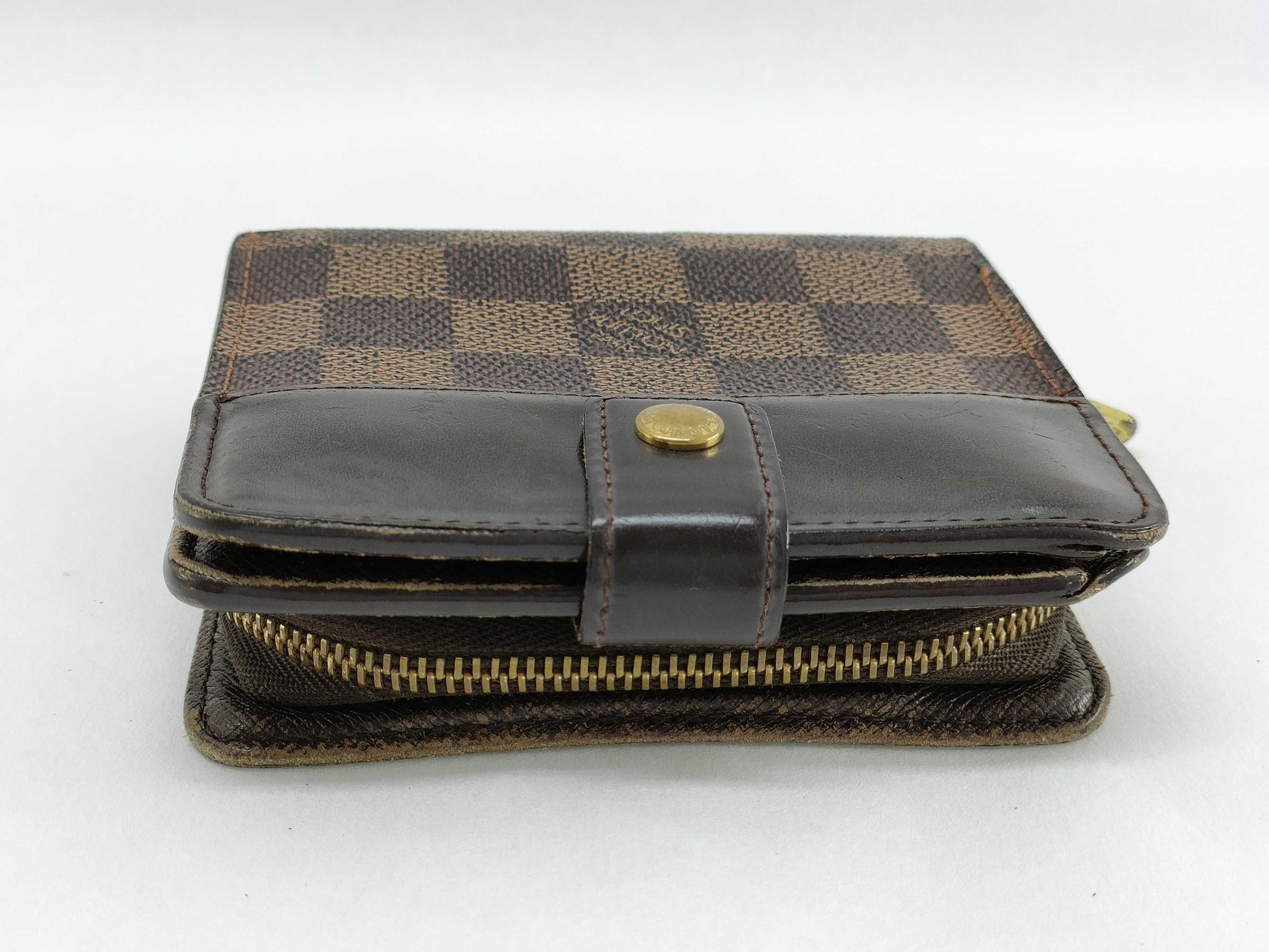 LOUIS VUITTON Damier Compact Zip Wallet N61668/CA1022