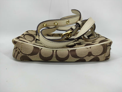COACH Signature Shoulder Bag Dust Bag Shoulder Bag