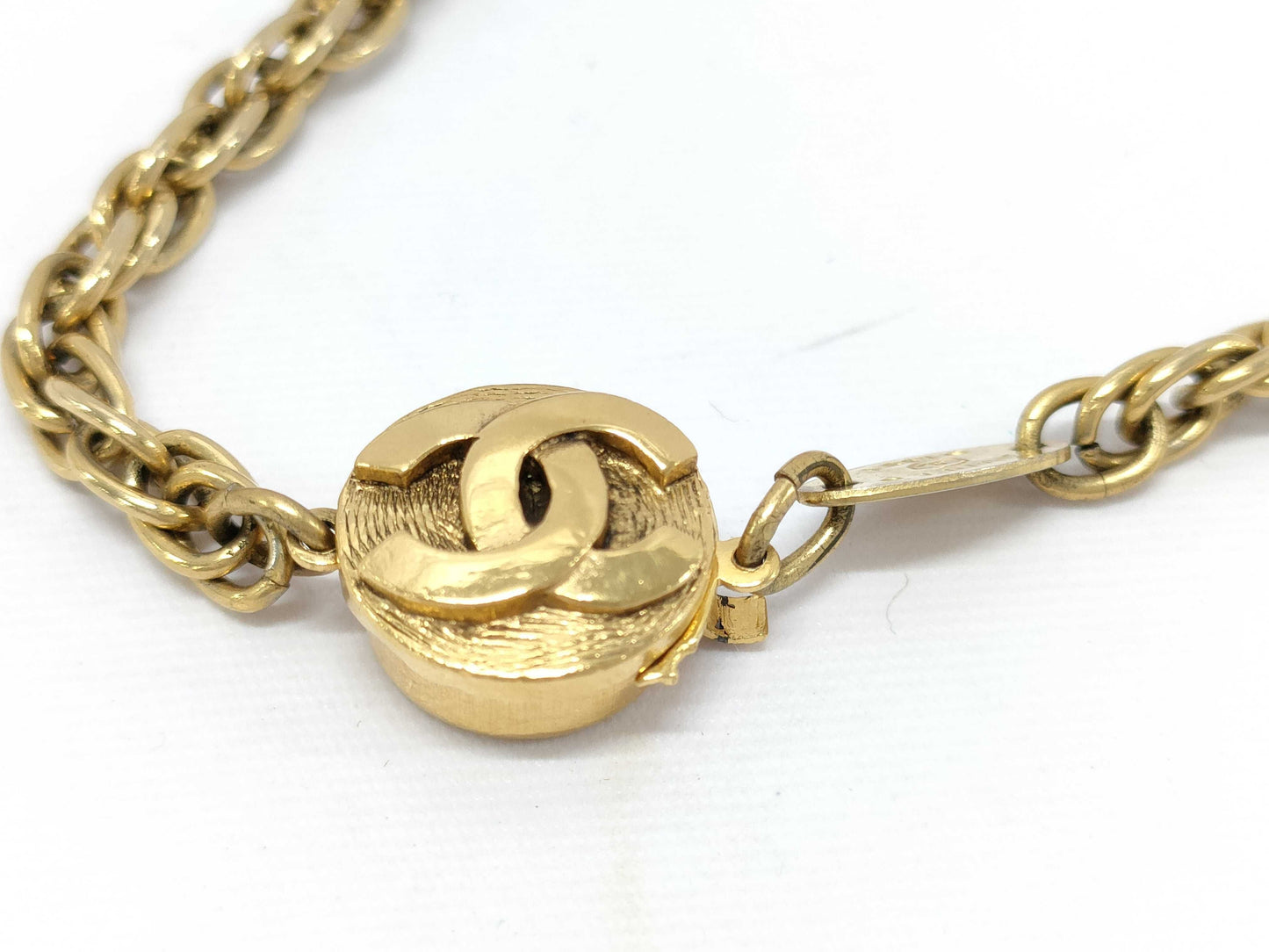 CHANEL Coco Mark Pearl Necklace