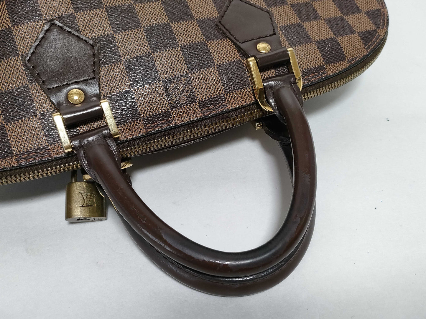 LOUIS VUITTON Damier LV Alma M51131 Damier Handbag