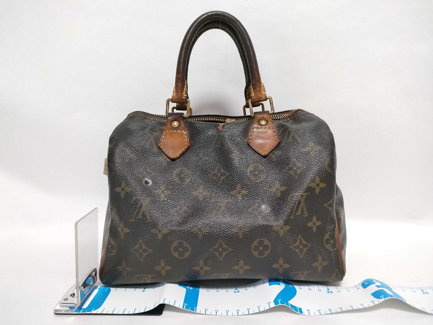 LOUIS VUITTON Monogram LV Speedy 25 M41528 Monogram Handbag