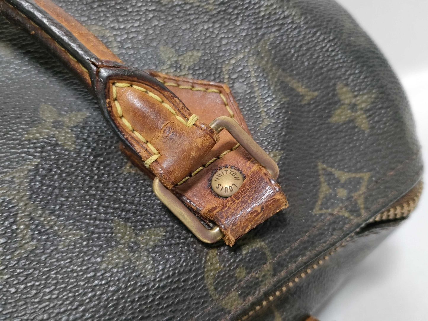 LOUIS VUITTON Monogram LV Speedy 25 M41528 Monogram Handbag