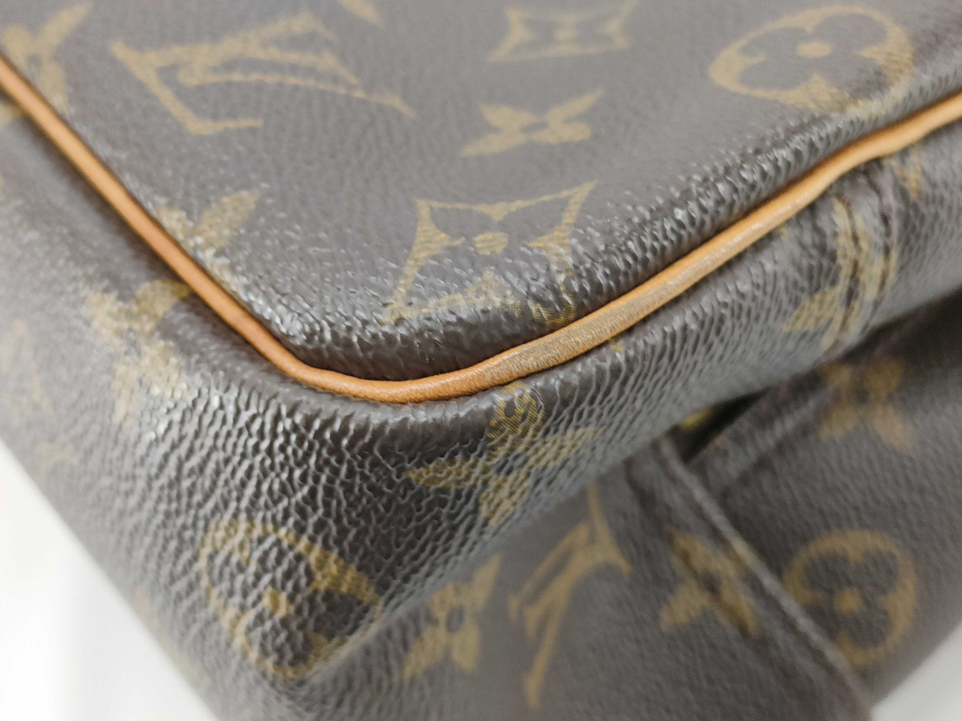 LOUIS VUITTON Monogram Deauville Handbag
