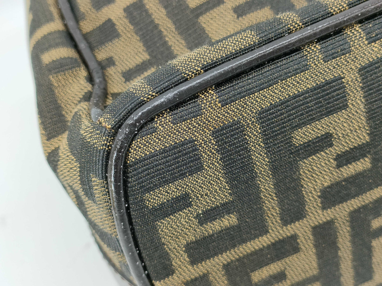 FENDI Zucca pattern pouch with locking hardware