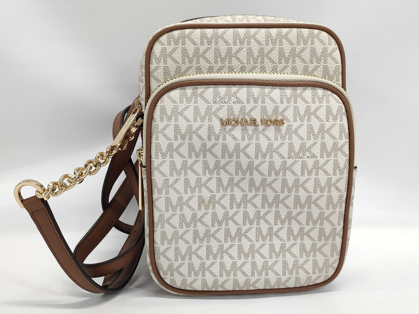 Michael Kors MK Signature White Shoulder Bag