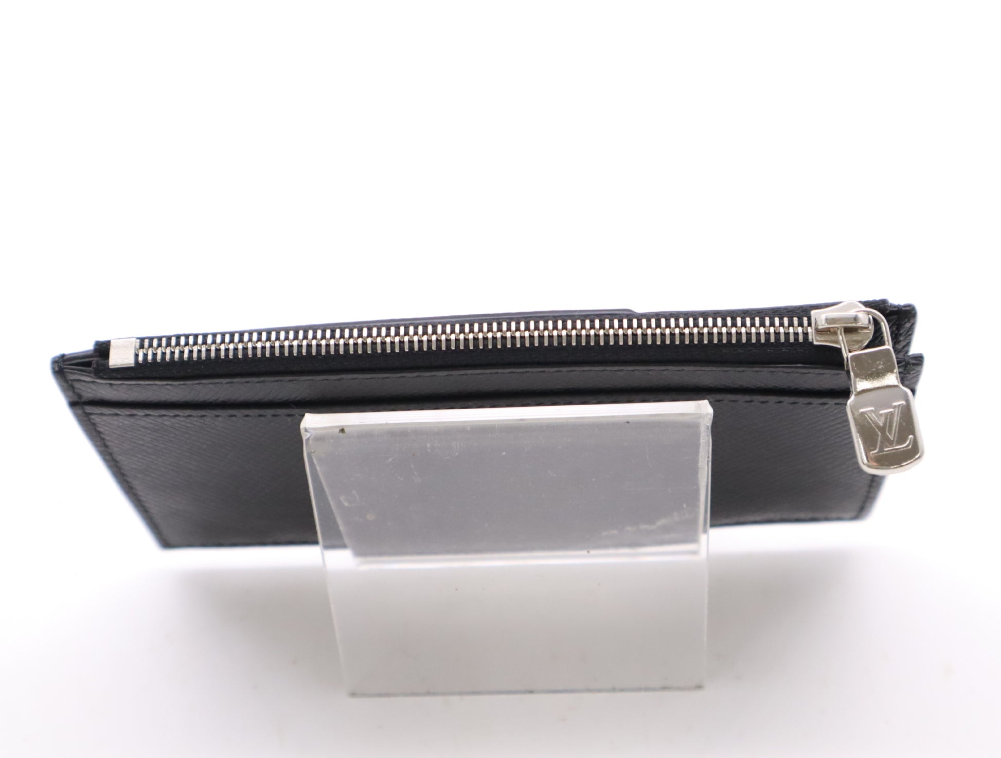 LOUIS VUITTON Taiga M62914 Taiga Coin Card Holder with Dust Bag