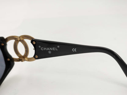  CHANEL Coco Mark Plastic Coco Mark Sunglasses with Case