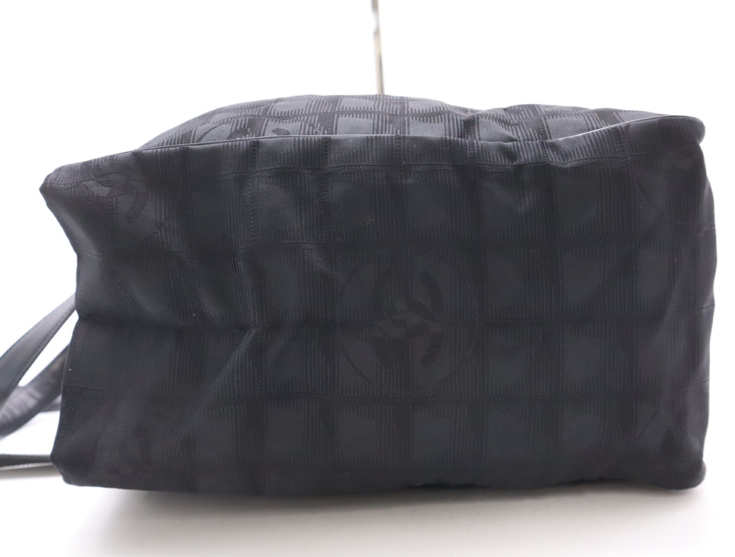 CHANEL New Travel Line A15991 Nylon x Leather New Travel Line Black Tote Bag